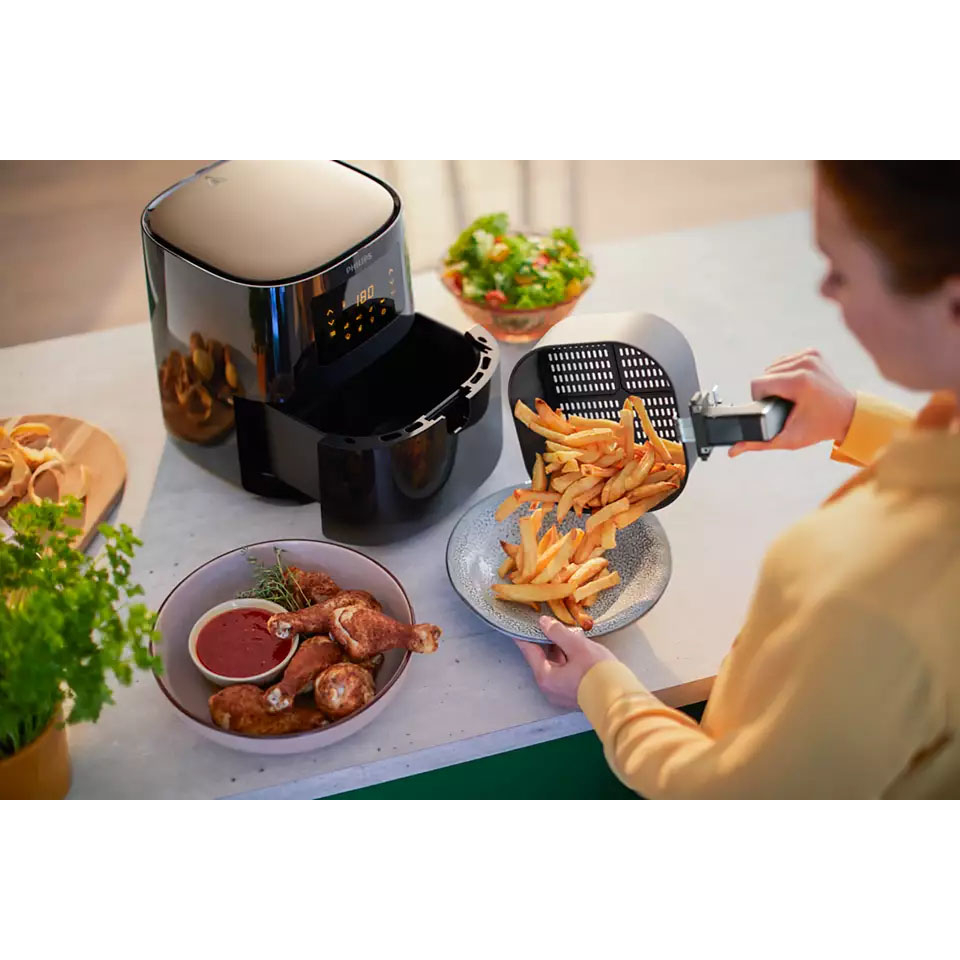 Fritadeira Philips Essential Airfryer 1400W HD9252-70